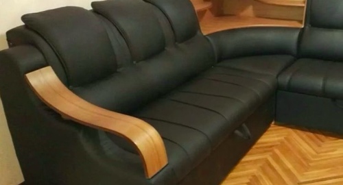 Перетяжка кожаного дивана. Мурманск